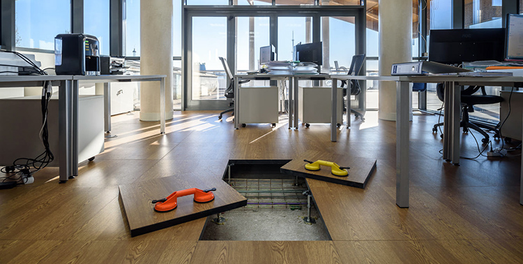 Suelos técnicos elevados para cubrir las necesidades funcionales de los edificios de oficinas