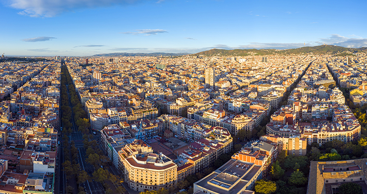 Barcelona dispondrá de más de 71 millones de euros de inversión pública para rehabilitación energética