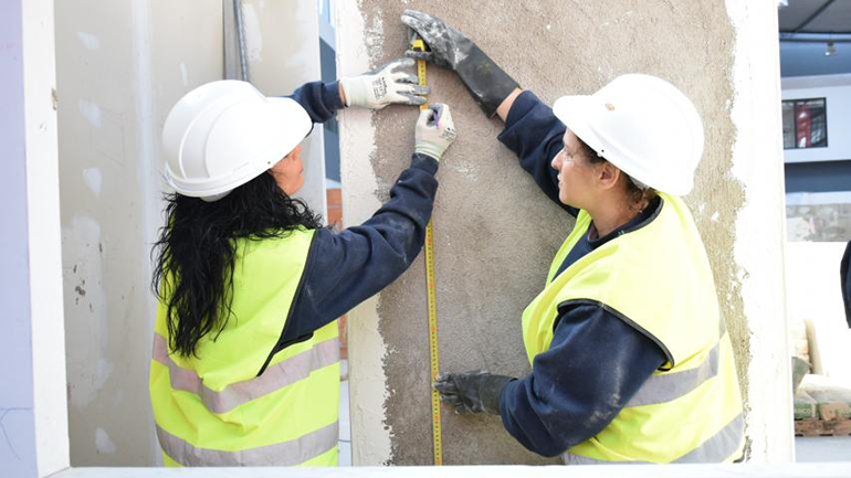 Mujeres en el Sector Construcción