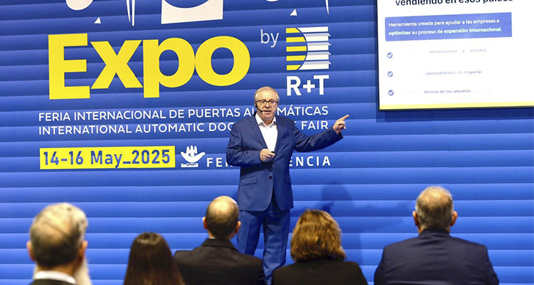 Arranca en Valencia APA Expo by R+T, centrada en innovación, normativa y expansión internacional