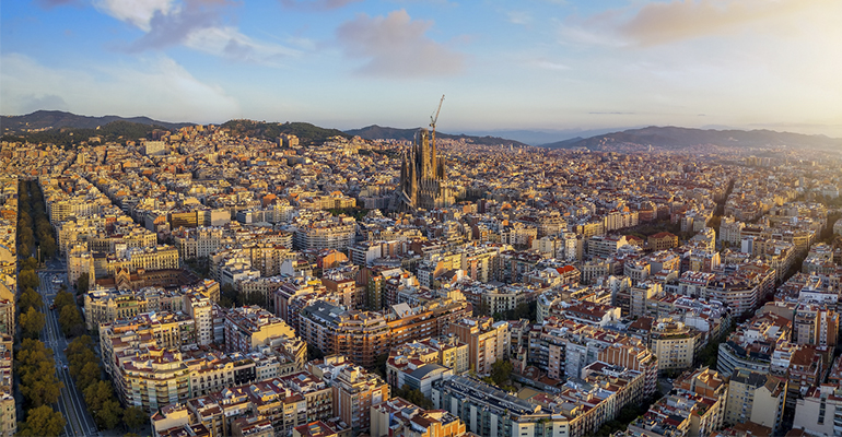 El mapa residencial en España acentúa la brecha entre grandes ciudades y municipios pequeños