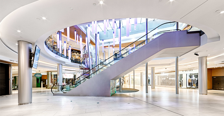 El Centro Comercial El Tormes renueva su pavimento y optimiza el mantenimiento con soluciones de limpieza profesional