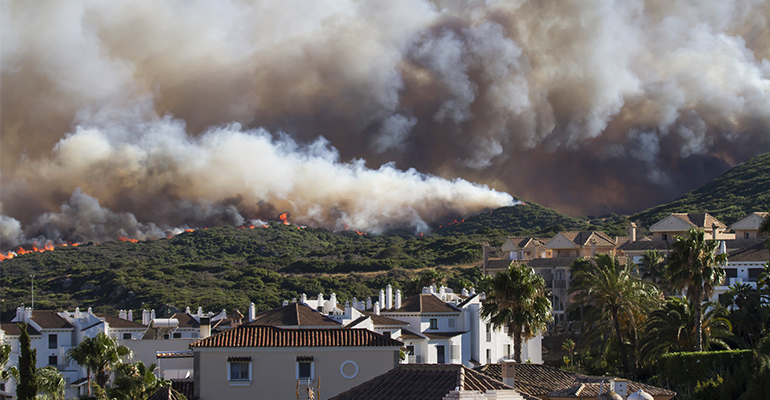 El Colegio de Registradores habilita un formulario para facilitar a los afectados por los incendios notas simples de forma automática y gratuita