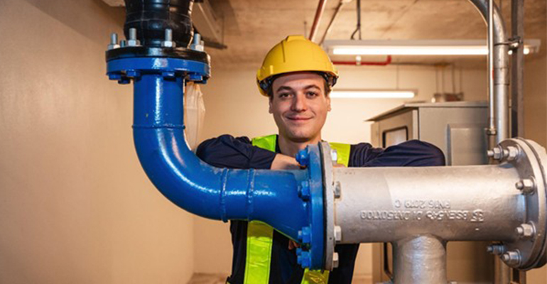 Los empleos más demandados en construcción y cómo formarse para acceder a ellos