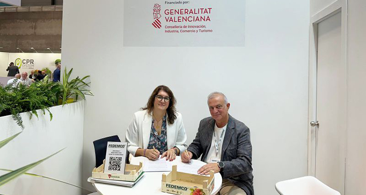 El acuerdo de colaboración entre IMPLICA y FEDEMCO impulsará la circularidad de los envases de madera