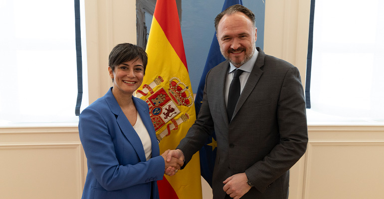 El gobierno y Europa analizan los avances para ampliar la vivienda asequible en España