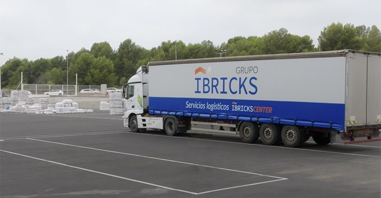 Grupo Ibricks supera las 1.000 rutas de transporte y amplía su cobertura logística en 2025