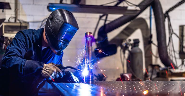 Metal-acero-previsiones-2026-Infoconstrucción-DPArquitectura