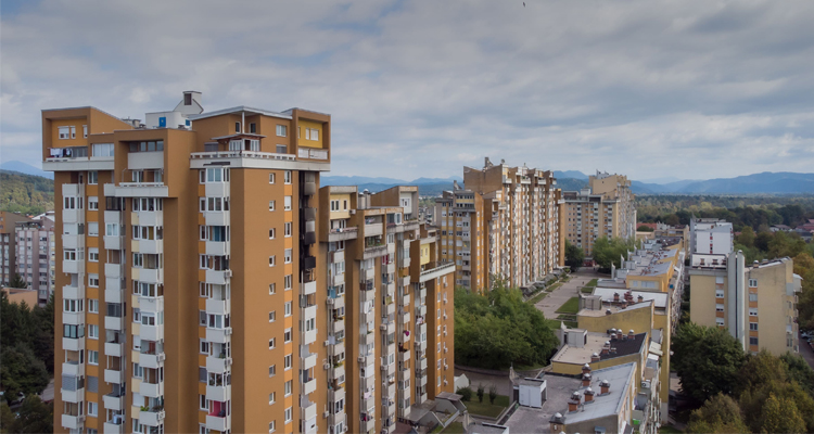 El mercado inmobiliario español modera su crecimiento tras un inicio de año excepcional