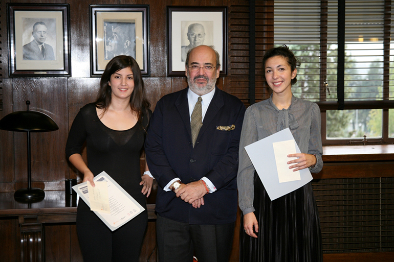 Primer premio Aula Hyspalit Fachada Cerámica