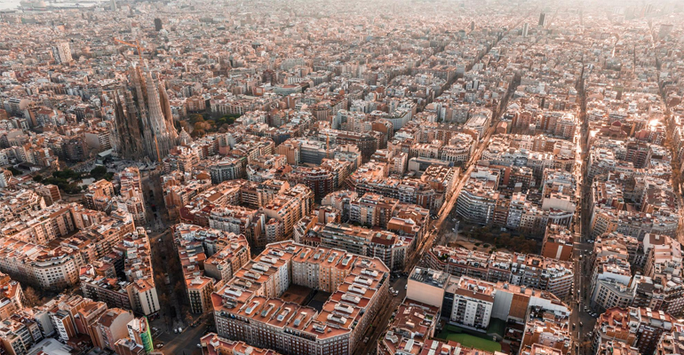 La regulación del alquiler en Cataluña acelera la caída de la oferta y la fuga de inversiones inmobiliarias