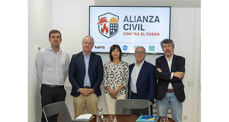 La Alianza Civil contra el Fuego reclama una revisión urgente de la normativa de protección frente a incendios