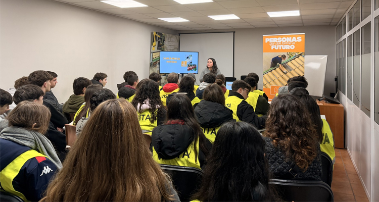 Visita alumnos Tejas Verea - Infoconstruccion