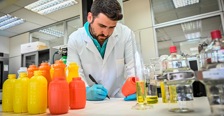 sostenibilidad-envases-vigilancia-agosto-2026-Infoconstrucción-DPArquitectura